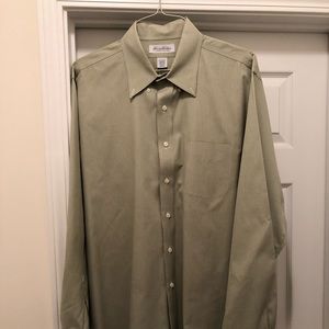 Brooks Brothers - 17 1/2-36/37 - Green Dress Shirt